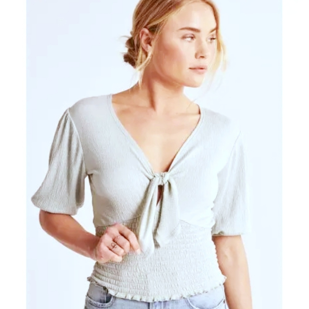 NWOT Abercrombie & Fitch White Tie Front Smock Waist Blouse